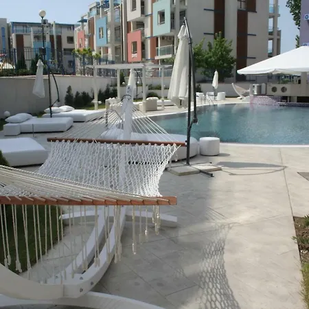 Apartamento Rainbow 3